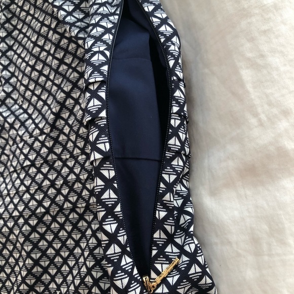 Tory Burch Sleeveless Dress, 90% Silk, Women’s Size 8, Navy Blue/White Pattern - Picture 5 of 8